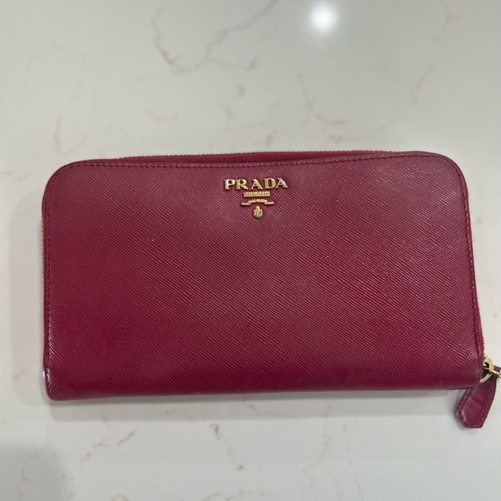 PRADA Saffiano Triangle Leather Continental Wallet